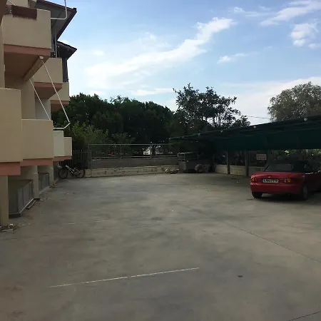 Perigiali Beach Apartment